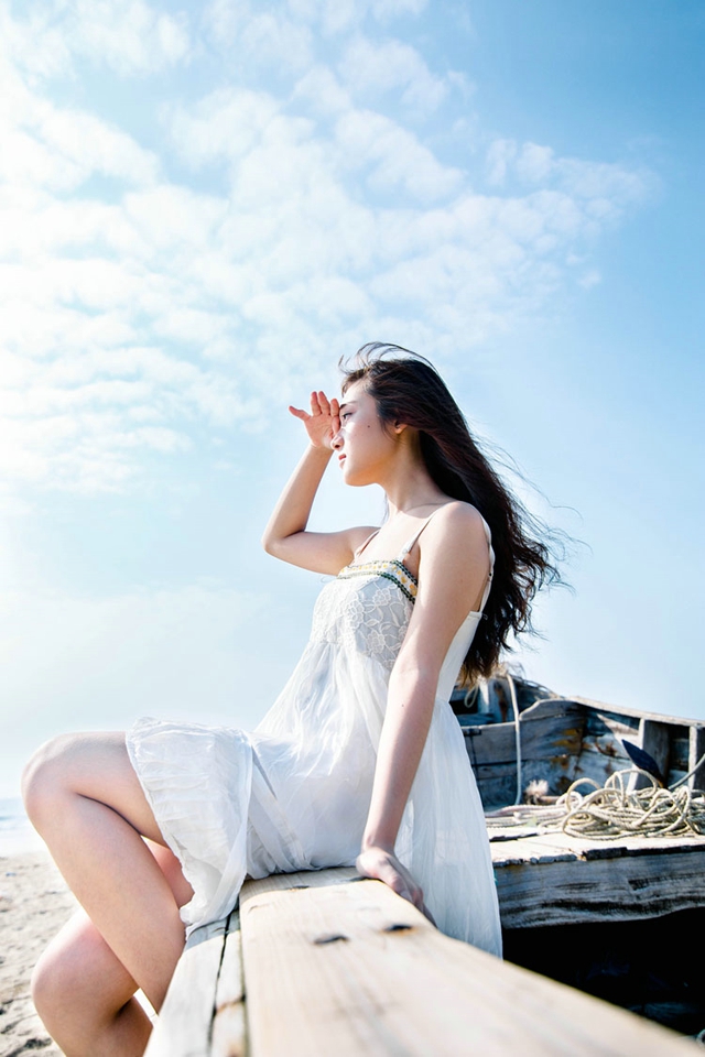 清纯美女长裙海边甜美小性感高清图片,清纯美女,