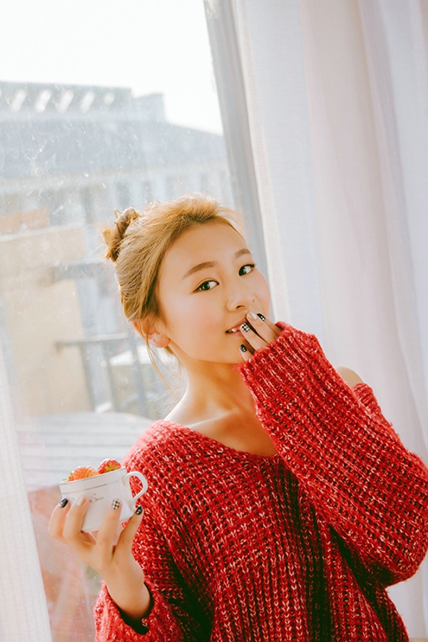 娇羞的草莓女孩鲜艳欲滴很可口私房照写真图片下载,清纯美女,